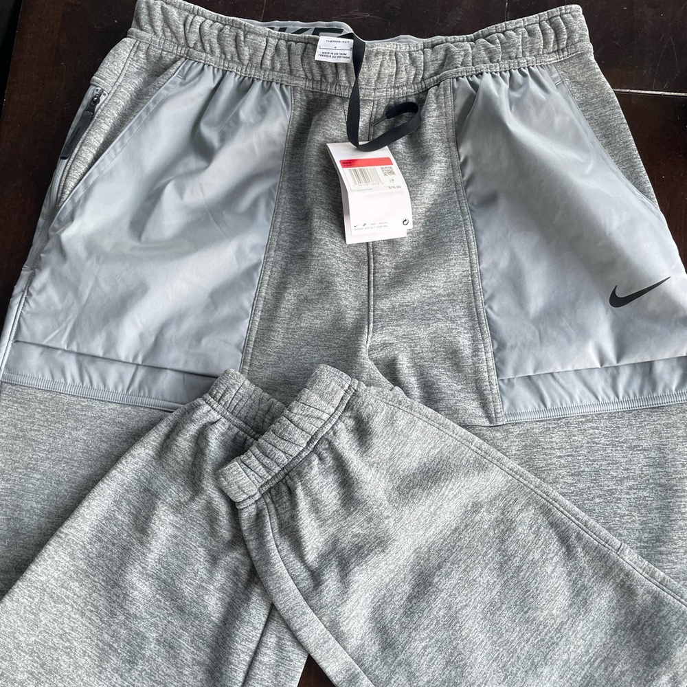 Nike Men’s Pants